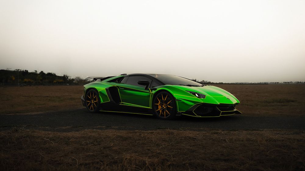 Lamborghini Aventador