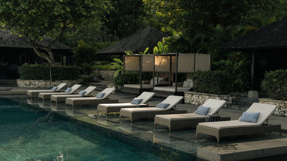 RAFFLES BALI — 11