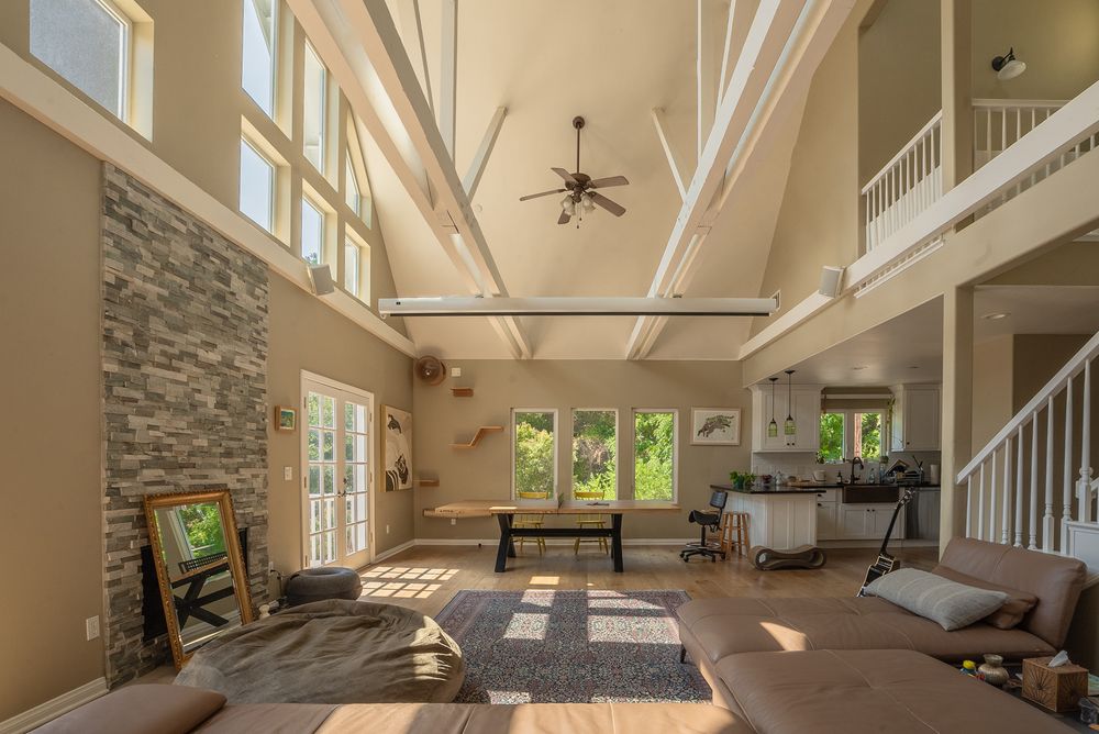 California Home — 05