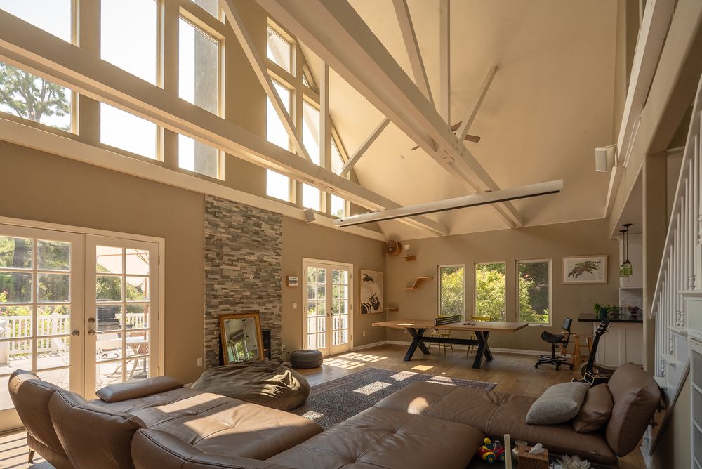 California Home — 06