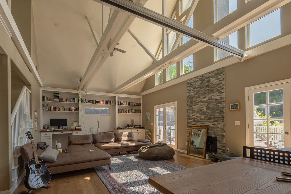 California Home — 07