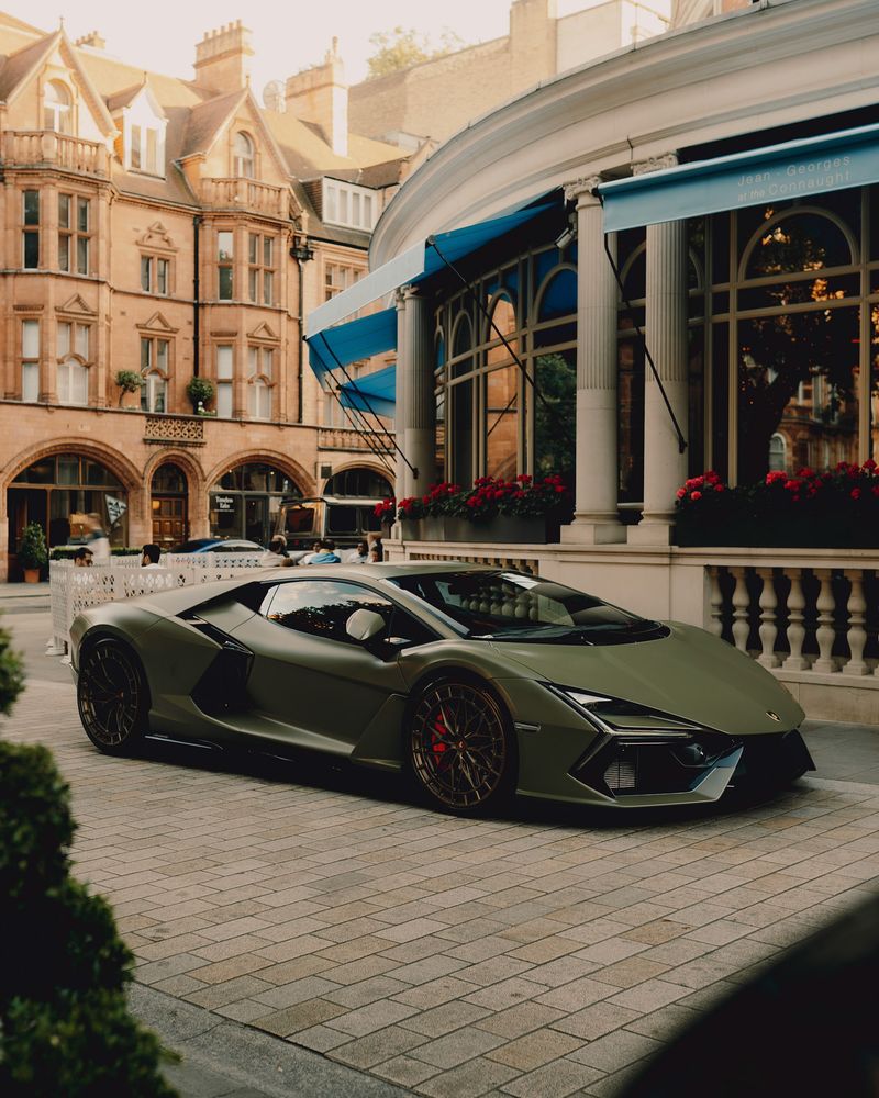 MAYFAIR — 09