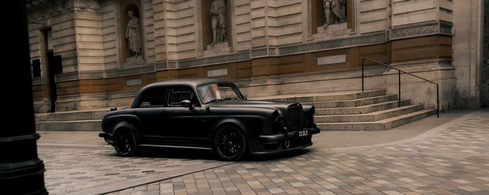 MAYFAIR — 21