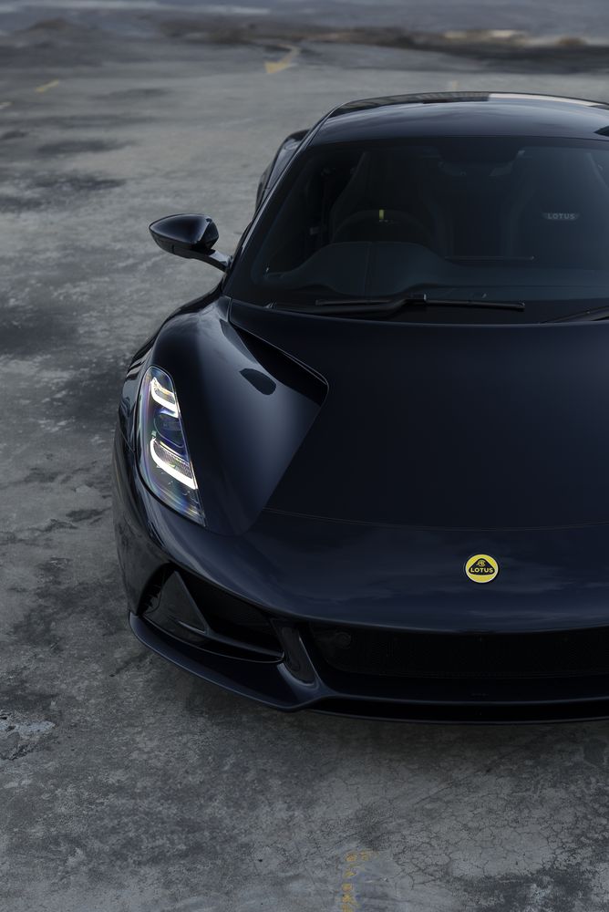 LOTUS Emira — 05