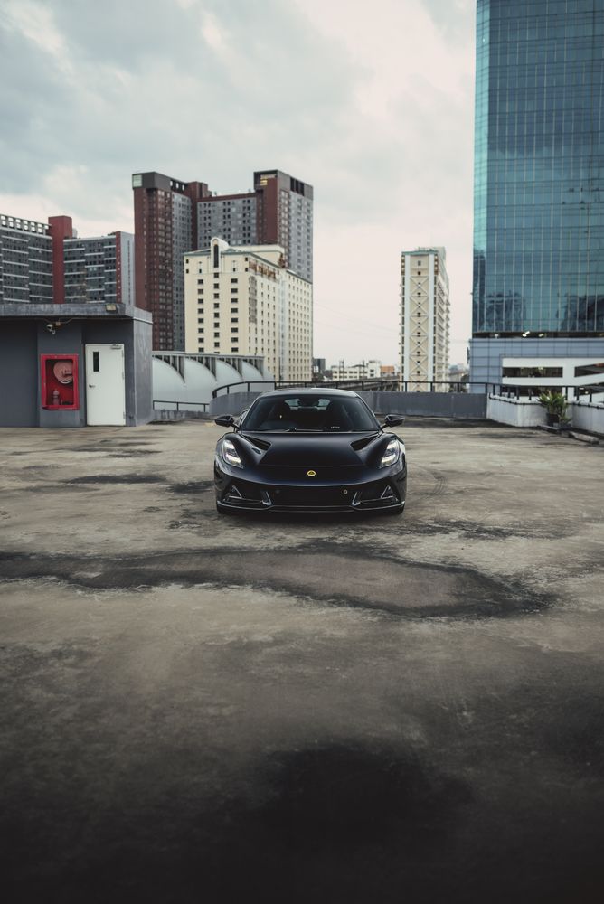 LOTUS Emira — 04