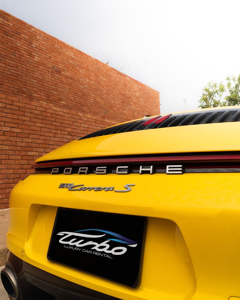 Porsche 911 Carrera S — 07