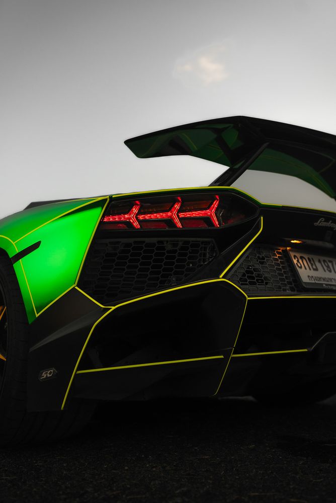 Lamborghini Aventador — 03